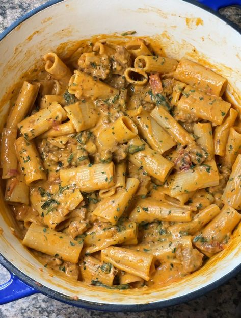 Creamy Rigatoni With Italian Sausage Creamy Tuscan Italian Sausage Pasta, Sausage Rigatoni Pasta Recipes, Rigatoni And Ricotta Recipes, Beef Italian Sausage Recipes, Ground Beef Rigatoni, Rigatoni And Sausage Recipes, Rigatoni Ground Beef Recipes, Italian Sausage Mac And Cheese, Italian Sausage Fettuccine Pasta