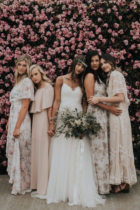 Women Standing, Mumu Bridesmaid Dresses, Neutral Bridesmaid Dresses, Fall Bridesmaids, Bridesmaid Dresses Boho, Floral Bridesmaid Dresses, Tafel Decor, Mismatched Bridesmaids, Mismatched Bridesmaid Dresses