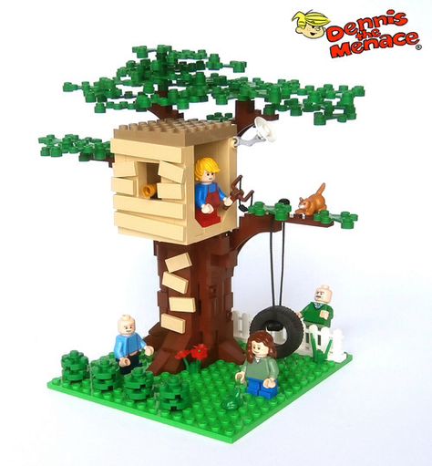 Treehouse Lego Treehouse, Lego Tree House, Lego Garden, Lego Trees, Lego Desk, Lego Tree, Lego Furniture, Lego Challenge, Lego Wall