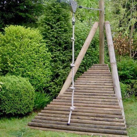 Backyard Zipline Platform, Zipline Backyard, Zip Line Platform, Zipline Platform, Diy Zipline, Kids Zipline, Zip Wire, Zip Line Backyard, House Ladder