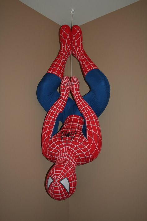 Spiderman Room Ideas, Spiderman Themed Bedroom, Spiderman Room Decor, Spiderman Bedroom, Avengers Bedroom, Marvel Bedroom, Spiderman Room, Man Bedroom, Marvel Room