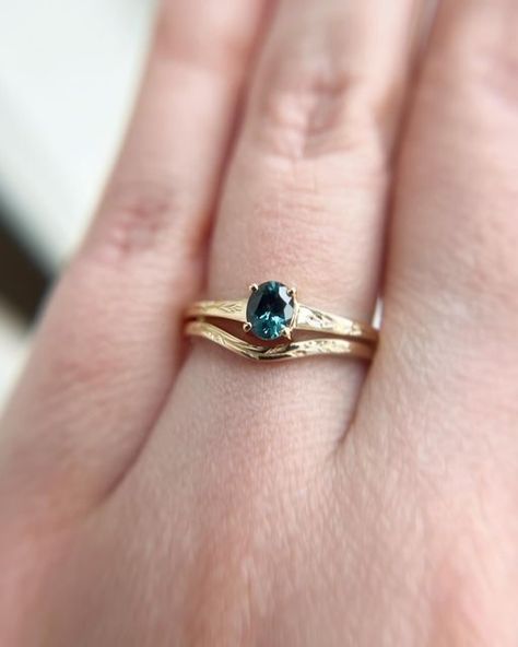 Erin Claus on Instagram: "The Fae Ring and Curved Leafy Band 💙" Fae Ring, Earthy Wedding, Cute Engagement Rings, Future Engagement Rings, Dream Engagement, Dream Engagement Rings, Jewelry Lookbook, To Infinity And Beyond, Pretty Rings