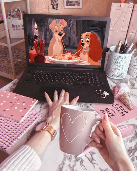 Movie Animation, Disney Movies To Watch, Party Logo, Fall Mood Board, Animation Cartoon, Watch Movie, Instagram Ideas Photography, Disney Aesthetic, Pink Girly Things