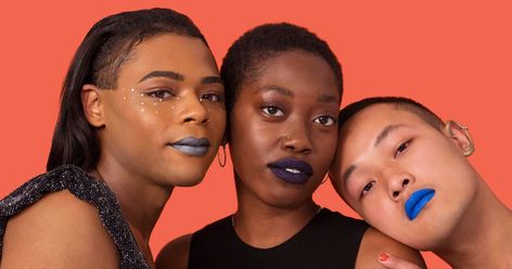 The Rise Of Gender-Neutral Makeup Brands In 2018 Gender Neutral Makeup, Gender Neutral Decor, Red Liquid Lipstick, Gender Neutral Colors, Gender Neutral Clothes, Neutral Makeup, Cosmetic Glitter, Skin Care Brands, Gender Neutral Baby Shower