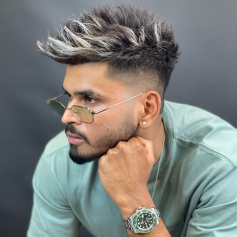 Shreyas Iyer shared a photo on Instagram: “Love is in the hair.” • See 708 photos and videos on their profile. Silver Hair Highlights, Shreyas Iyer, Love Is In The Hair, White Hair Color, Mens Hair Colour, Quiff Hairstyles, Mens Hairstyles Thick Hair, Men Hair Color, Men Haircut Styles