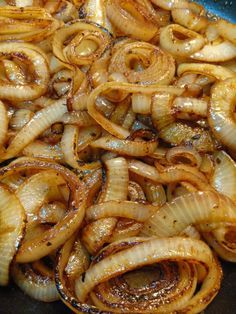 Vidalia Onion Recipes, Caramelized Onions Recipe, Air Fryer Recipes Snacks, Baked Onions, My Keto, Vegetable Side Dishes Recipes, Vegetarian Side Dishes, Keto Side Dishes, Onion Recipes