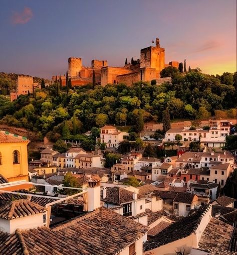 Alhambra Palace, Spain Aesthetic, Alhambra Granada, Cityscape Photography, Granada Spain, Pretty Landscapes, Southern Europe, Andalusia, Landscape Wallpaper