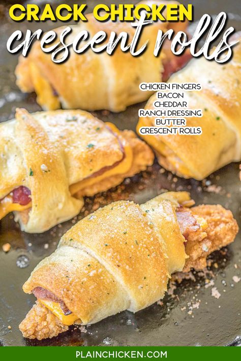 Crack Chicken Crescent Rolls Recipe – frozen chicken tenders, cheddar cheese, bacon and ranch dressing wrapped in refrigerated crescent rolls and baked. CRAZY good!!! Everyone cleaned their plate and went back for seconds! A HUGE hit with the entire family! Great for a quick lunch, dinner or tailgating appetizer! Ready to eat in under 30 minutes! YUM! Diner Recipes Easy, Crescent Roll Sandwich Recipes, Chicken Crossiant Recipes, Fancy Sandwiches, Pillsbury Rolls, Bread Meals, Crescent Rings, Crescent Rolls Recipe, Crescent Roll Appetizers