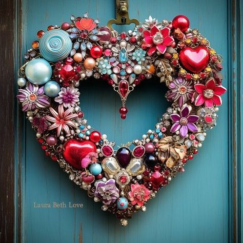 Dishfunctional Designs: Heart Wreath Made From Bits Of Vintage Jewelry Vintage Jewelry Wreath, Broach Wreath, Jewellery Wreath, Jeweled Wreath, Diy Heart Wreath, Jewelry Tree Craft, Jewelry Wreath, Rhinestone Wreath, Repurpose Jewelry