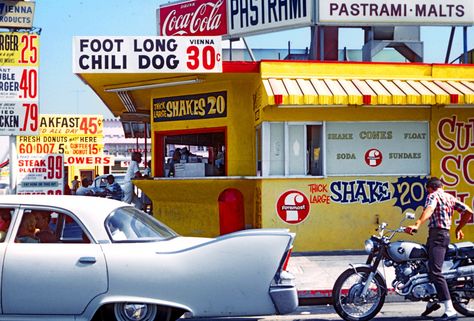 Denise Scott Brown's Photography Celebrates “Messy Vitality”, Pop Art, and Everyday Architecture Denise Scott Brown, Visit Los Angeles, Scott Brown, Los Angeles Photography, Chili Dogs, California History, Architecture Books, Los Angles, Vintage Los Angeles