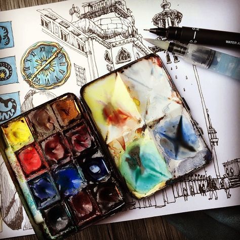 Tools of the trade. #drawing #sketching #stockholm #stadshuset #teckning #urbansketchers Paint Organization, Plein Air Watercolor, Watercolor Beginner, Watercolor Kit, Watercolor Mixing, Paint Tubes, Winsor Newton, Watercolor Painting Techniques, Watercolor Palette