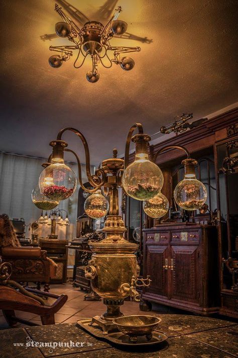 Steampunk decor Décor Steampunk, Steampunk Kunst, Steampunk Interior, Steampunk Gadgets, Mode Steampunk, Steampunk House, Arte Steampunk, Diesel Punk, Steampunk Decor