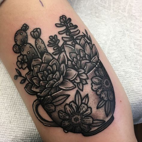 Succulent Tattoo, Coffee Tattoos, Plant Tattoo, Tattoo Cover-up, Body Jewelry Piercing, Black And Grey Tattoos, The Coffee, Cute Tattoos, Tattoos And Piercings