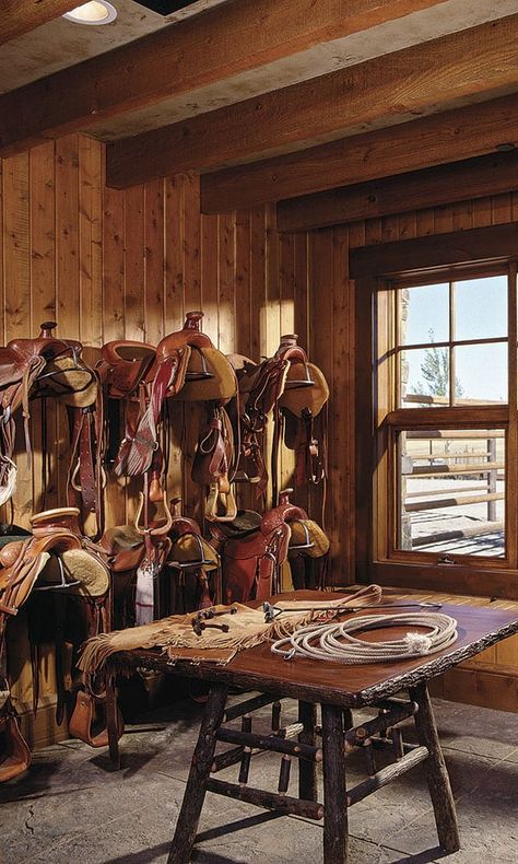 Horse Tack Rooms, Horse Arena, Dream Horse Barns, Horse Barn Plans, Cowgirl Magazine, Future Farms, Ranch Farm, Ranch Decor, Rodeo Life