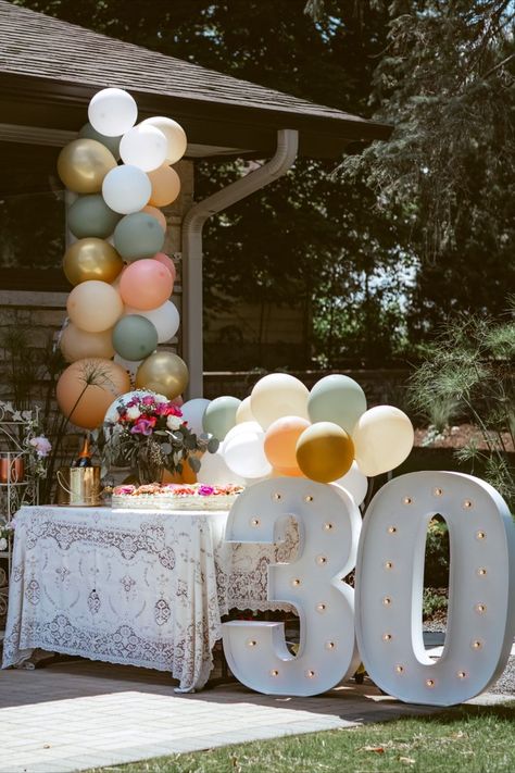 30th birthday garden party, white marquee letters. Pastel color pallete. Summer birthday party. #partydecor #birthdayparty #pastelbirthday #30thbirthdayphotoshoot #frizzandfrillzz #30thbirthday #30thbirthdaypartythemesforwomen #30thbirthdaypartyinspo #gardenparty #gardenpartydecorations #gardenpartydecor #marqueeletters 30th Birthday Garden Party, 30th Birthday Party Decor, White Marquee, Marquee Party, Birthday Garden Party, 30th Birthday Party Decorations, Backyard Birthday Parties, Pastel Birthday, Backyard Birthday