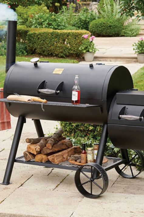 Read reviews and buy the best offset smokers from top manufacturers including Masterbuilt, Bradley Smoker, Smokehouse and more #bbq #barbecue #bbqsmoker Smokers And Grills, Best Offset Smoker, Backyard Smokers, Smoker Designs, Smoker Trailer, Smoker Plans, Bradley Smoker, Outdoor Smoker, Rangoon Recipe