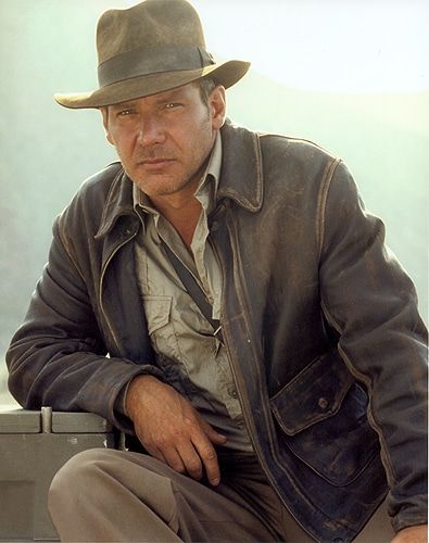 Indiana Jones Jacket, Harrison Ford Indiana Jones, Distressed Leather Jacket, Male Celebrities, Leather Jacket Style, Men's Leather Jacket, Real Leather Jacket, Harrison Ford, Men Hats