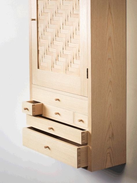 Cabinet Detail, Fine Woodworking Furniture, Fine Furniture Design, Joinery Details, Shaker Furniture, Japanese Woodworking, Woodworking Furniture Plans, Woodworking Joinery, Woodworking Inspiration