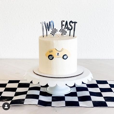 My Mind's Eye on Instagram: “How cute is this “two fast” birthday cake by @smashingcakesnd using our letter cake toppers? #mymindseye #cake #birthdaycake #2ndbirthday…” Two Fast Two Curious Cake, Two Fast Birthday Cake, 2nd Birthday Themes, Two Fast Two Curious, Γενέθλια Mickey Mouse, Tårta Design, Second Birthday Cakes, Two Fast Birthday, Race Car Cakes