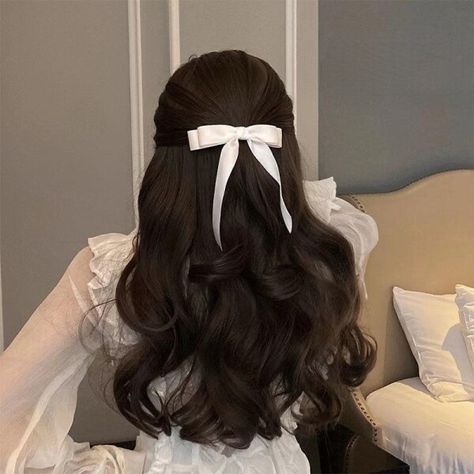 Fabric Hair Bows, Bow Hairstyle, Ribbon Hairstyle, Ribbon Hair, Hair Updo, Formal Hairstyles, Hair Transformation, Layered Haircuts, Trendy Hairstyles