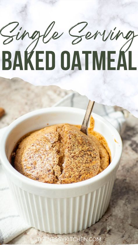 Let this be your ultimate guide to making baked oatmeal for one. This recipe turns out wonderfully cake-like and works whether you prefer blended or unblended baked oats. Make the base recipe or use the base to get creative with all sorts of flavors. Single Serve Baked Oatmeal, Microwave Baked Oats, Baked Oats For One, Baked Oatmeal For One, Oatmeal For One, Baked Oatmeal Recipes Healthy, Oatmeal For Breakfast, Dairy Free Breakfast Recipes, Oat Flour Recipes