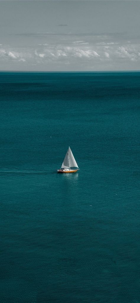 Seclusion Art, Iphone 13 Wallpaper, Boat Wallpaper, Istoria Artei, Sail Boats, Ocean Wallpaper, Tapeta Pro Iphone, Cool Pictures Of Nature, Alam Yang Indah