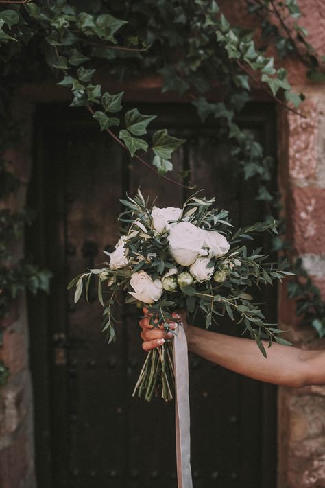 White Bridal Bouquet - Ernesto Villalba Photography | Elegant Outdoor Spanish Wedding with Olive Branches & White Flower Decor | Open The Door Events | Hacienda la Colora Venue White Flower Decor, White Rose Bridal Bouquet, Sicilian Wedding, Olive Branch Wedding, Olive Green Weddings, Olive Wedding, Rose Bridal Bouquet, Green Themed Wedding, Green Bouquet