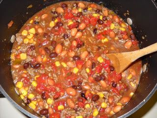 "carolina hot pot" Soup Ground Beef, Southwest Soup, Southwestern Soup, Dinner Tomorrow, Dry Buttermilk, Buttermilk Ranch Dressing, Black Beans Corn, Buttermilk Ranch, Taco Seasoning Packet