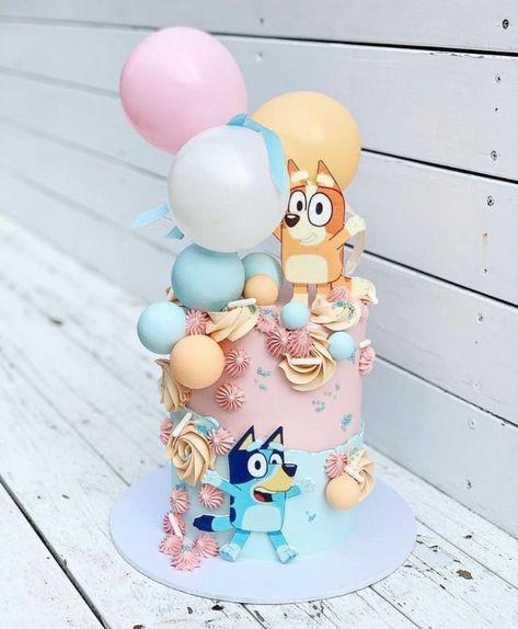 Red And Blue Cake, Bingo Cake, Bluey Birthday Party, Baby Birthday Party Theme, 2nd Birthday Party For Girl, Bluey And Bingo, Second Birthday Ideas, Bluey Birthday, 3rd Birthday Cakes