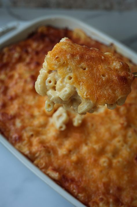 Creamy No Roux Baked Mac and Cheese Roux Recipe, Best Mac N Cheese Recipe, Thanksgiving Meals, Making Mac And Cheese, Best Mac And Cheese, Baked Mac N Cheese, Baked Macaroni, Baked Mac, Mac And Cheese Recipe