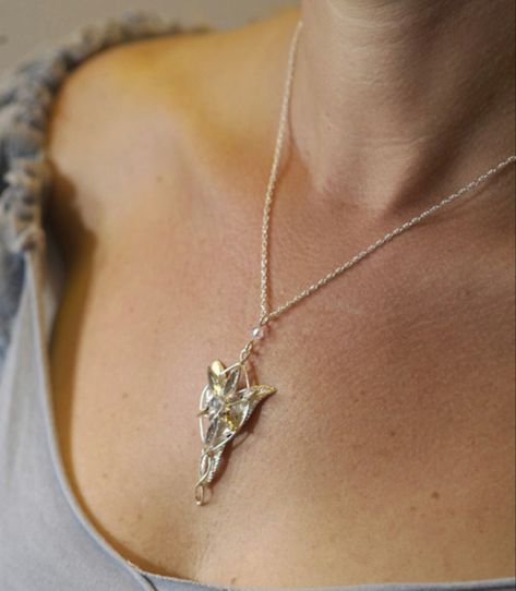 Severus Snape Love, Arwen Necklace, Evenstar Necklace, Arwen Evenstar, Amazing Wallpaper, Harry Potter Fanfiction, Severus Snape, Film Aesthetic, Bling Jewelry