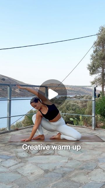 Nathalie Grahlert | Yoga Teacher + Mentor on Instagram: "SAVE 🔥 and give this flow a try! It’s a creative warm up sequence that starts (very unusual!) sideways on your mat 👀 

I guarantee you, that brings some spice and novelty to your classes - 100% 🫶

If you are looking for more creative flows that take you around the mat and challenge you to new heights - my online studio @the.embodiedspace is the perfect place for you! 🚀

You can join for only 22€ per month + 7 day free trial🧨

Get:
▫️ unlimited yoga classes on demand 
▫️ livestream classes in extra length
▫️ access to 1:1 classes with me 
▫️ special offers for trainings & retreats 

NEXT LIVE CLASSES

03. October 2024 | 7 pm CET
“Fire & fierce” 
Rocket 🚀 inspired 75 min flow.

30. October 2024 | 7 pm CET
“Full Flexibility”
Worki Sun A Variations, Yoga Cool Down, Creative Yoga Transitions, Gentle Yoga Flow Sequence, Power Yoga Flow Sequence, Yoga Warm Up Sequence, Yoga Class Ideas, Yoga Intentions, Yoga Warm Up