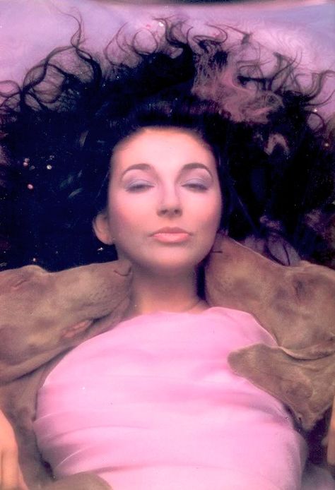 Kate Bush 'Hounds of Love' cover outtake Kate Bush Hounds Of Love, Hounds Of Love, Kate Bush, Women Of Rock, Best Albums, Last Fm, Beauty Hair, Love Photos, Latest Music