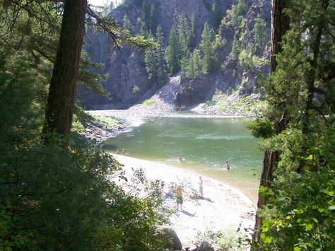 "Sandy Beach" Missoula, Montana.....YESSSS!!!! Where is this spot?? Lake Missoula, Missoula Montana, Pretty Places, My Profile, Beautiful World, Pretty Pictures, The Great Outdoors, Mother Nature, Montana