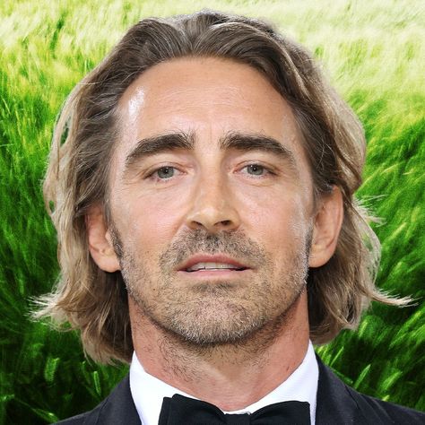 Lee Pace Long Hair, Hair Styles Medium Length Men, Men’s Medium Long Hairstyles, Men’s Medium Length Straight Hair, Mens Midlength Hairstyles Straight, Groom Hairstyle Men Wedding Long Hair, Mens Longer Hairstyles Medium, Long Men’s Hair, Long Hairstyles For Men Medium Wavy