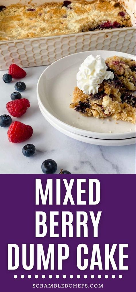 Mixed Berry Dump Cake, Berry Dump Cake, Mixed Berry Recipes, Berry Cake Recipe, Cobbler Easy, Fruit Cobbler, Berry Dessert, Vanilla Cake Mixes, Berry Cake