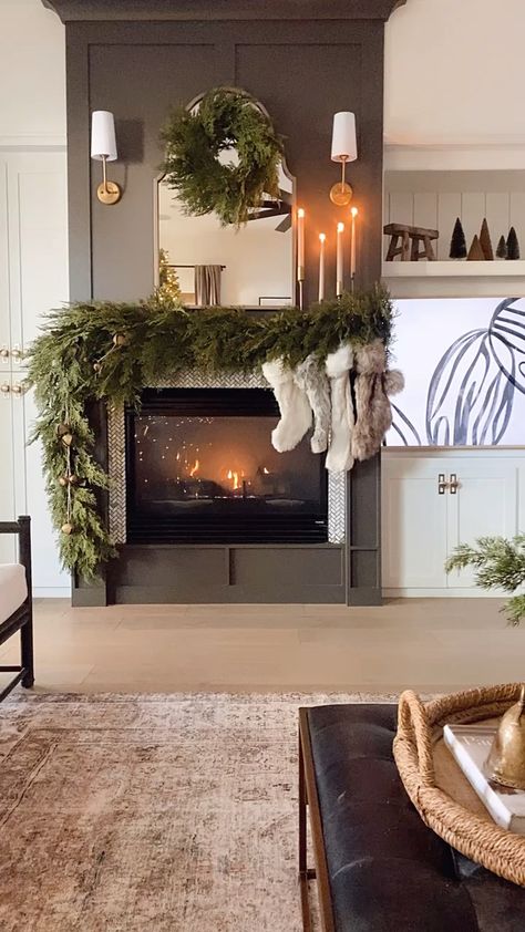 Jaci Daily, Christmas Home Decor Ideas, Fireplace Garland, Neutral Christmas Decor, Christmas Fireplace Decor, Christmas Mantle Decor, Christmas Decor Inspiration, Christmas Mantel, Christmas Mantel Decorations