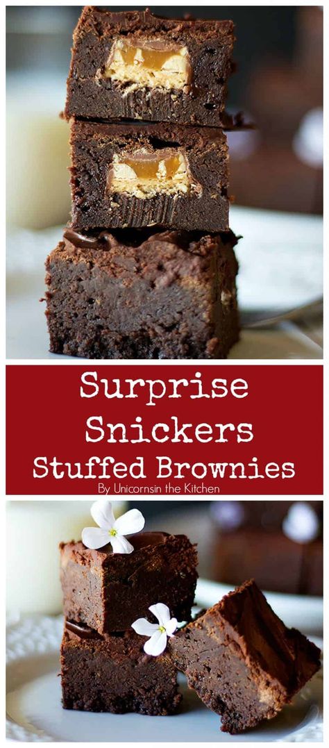 These Surprise Snickers Stuffed Brownies will wow your crowd! They look like usual brownies but when you bite into them, there is a peanut party! #brownies #stuffedbrownies #brownierecipe #chocolaterecipe Stuffed Brownies, Snicker Brownies, Chocolate Dessert Recipes, Monkey Bread, Best Dessert Recipes, Sweets Desserts, Brownie Recipes, Decadent Desserts, Dessert Bars