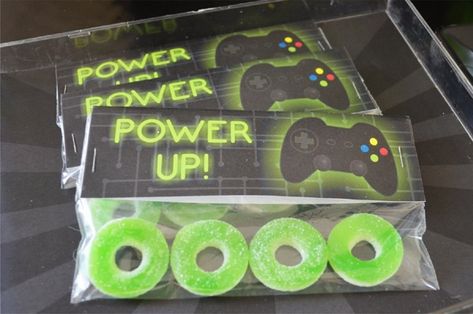 Gamers Party Ideas, Xbox Birthday Party, Game Truck Birthday Party, Fun Party Crafts, Playstation Party, Xbox Party, Gamer Birthday Party, Video Games Birthday Party, Gamer Birthday