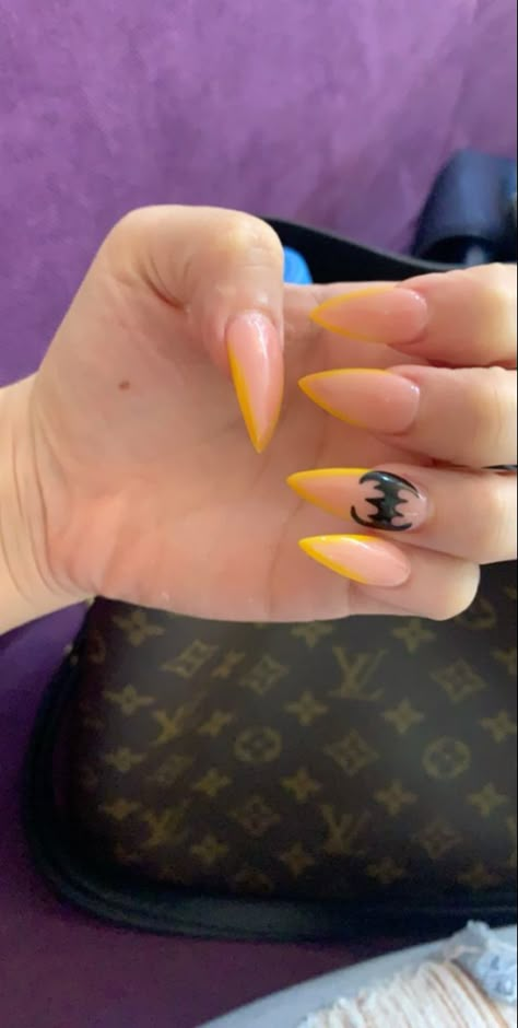 Batman Nails Aesthetic, Batman Inspired Nails, Batman Acrylic Nails, Batman Nails Design, Batman Nails Acrylic, Batman Nail Art, Batman Nails, Acrylic Nails Almond Shape, Kylie Nails