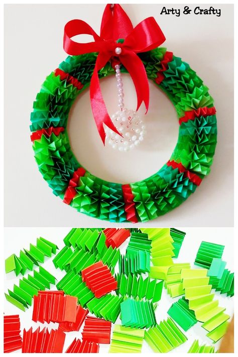 Preschool Christmas Wreath, Christmas Wreath Kids Craft, Paper Wreath Diy Christmas, Diy Quilling Christmas, Paper Diy Christmas, Christmas Decorations Paper, Diy Gifts Paper, Paper Wreath Diy, Ideas Decoracion Navidad