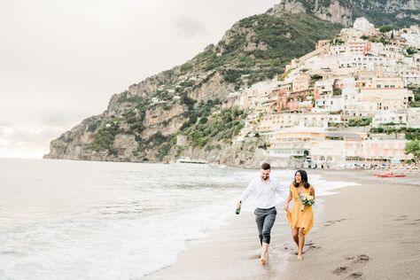 Elopement in Positano - Wedding Photographer in Positano. L'articolo Elopement in Positano – Sahara and Simon proviene da Andrea Gallucci - Destination Wedding Photographer. Couple Maternity Photoshoot, Positano Wedding, Couple Maternity, Amalfi Coast Wedding, Italy Honeymoon, Proposal Photos, Positano Italy, Amalfi Coast Italy, Pregnant Couple