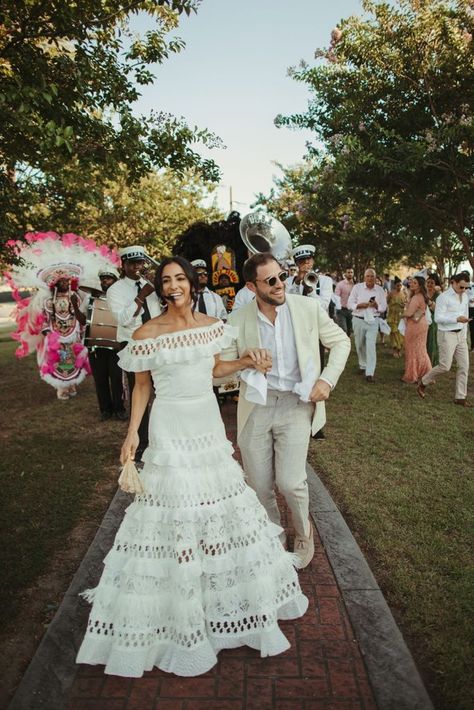 Flamenco Wedding Dress, Spanish Style Wedding Dress, Spanish Wedding Dress, Spanish Bride, Vintage Mexican Wedding, Spanish Style Wedding, Mexican Inspired Wedding, Mexican Wedding Dress, Spanish Dress