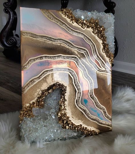 Leo Zodiac Painting, Zodiac Painting Ideas, Zodiac Painting, Resin Art Canvas, Modern Art Painting, Resin Geode, Christmas Paintings On Canvas, Resin Art Painting, Diy Resin Projects