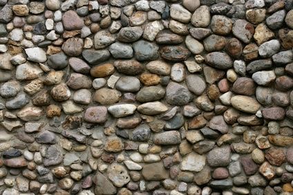 Trying to build a similar stone wall down my driveway as a border with stone from our property. Field Stone Wall, Diy Stone Wall, Building A Stone Wall, Rock Retaining Wall, Stone Walls Garden, Stone Walls Interior, Stone Wall Design, Stone Interior, Building Stone