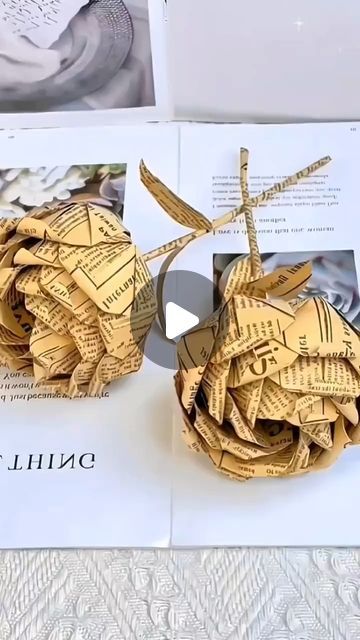 Patchwork, How To Make Rose In Paper, Artistic Ideas Projects, Newspaper Roses Diy, Diy Crafts Videos For The Home, Newspaper Crafts Diy Creative, New Craft Ideas For 2024, How To Make Paper Roses, Craft With Newspaper