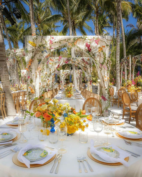 When you take your #wedding palette to the NEXT LEVEL 🤩🧡🩷💙🌴✨ @rodrigomorarm and @michellepourroy completely transformed this seaside venue… | Instagram Wedding Reception Decorations Simple, Wedding Reception Table Decorations, Wedding Palette, Dream Book, Seaside Wedding, Mexico Wedding, Indoor Wedding, Architecture Presentation, Resort Wedding