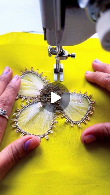 Diy Choli, Net Flowers How To Make, Patchwork Stitching, Net Flowers, Skincare Routine Order, Flower Sewing, Dress Designs For Stitching, Stitching Designs, Stitching Machine