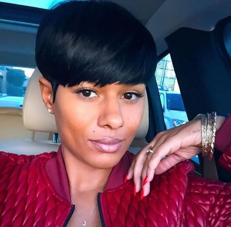 Yorkie Haircuts, Short Black Hair, Meagan Good, African American Wigs, Short Straight Hair, How To Style Bangs, Short Wigs, Latest Hairstyles, Wigs With Bangs