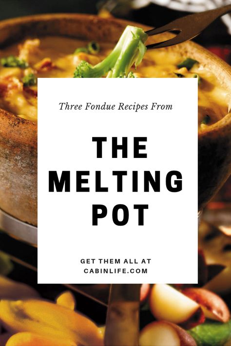 Melting Pot Cheese Fondue, Pizza Raclette, Easy Fondue Recipes, Fondue Recipes Meat, Best Cheese Fondue, Melting Pot Recipes, Fondue Dippers, Easy Fondue, Beer Cheese Fondue